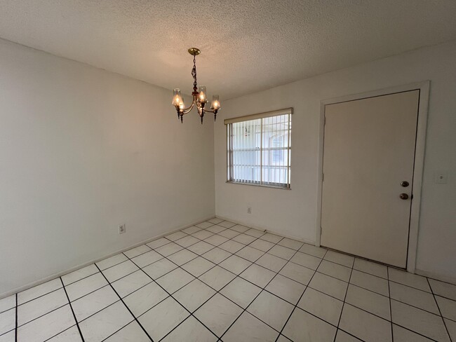 Photo - 19 Lake Vista Trail Unit 205