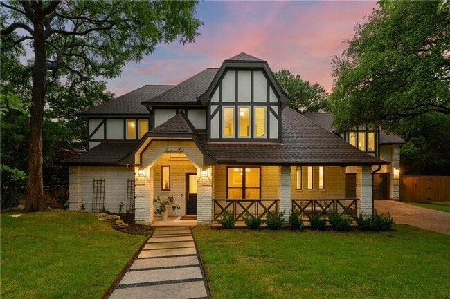 Photo - 1910 Holly Hill Dr Casa