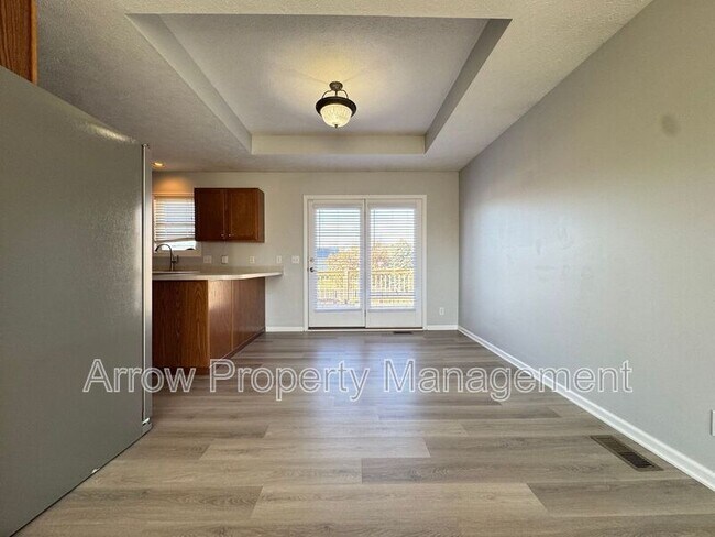 Photo - 7355 S 20th St