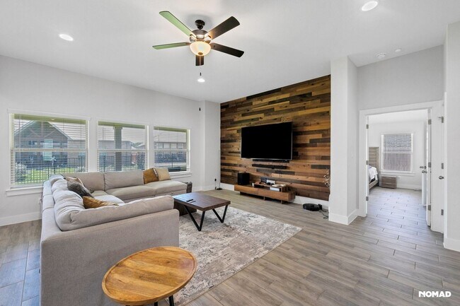 Photo - 1821 Arapaho Mountain Pass