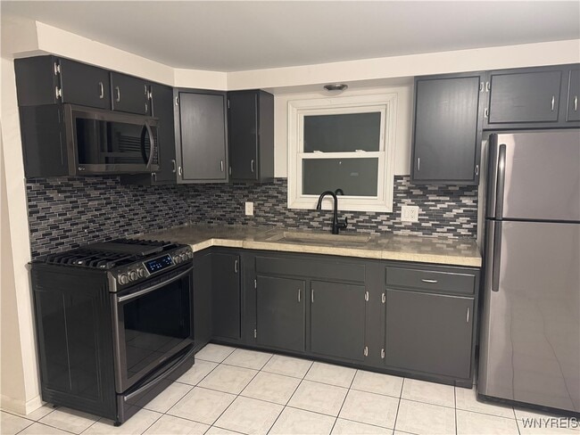 Photo - 235 Robert Dr