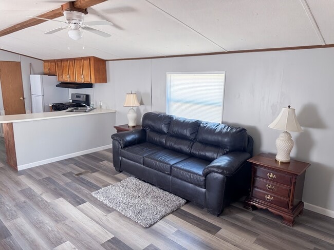 Photo - 1116 Rim Rd