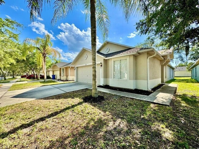 Photo - 18112 Canal Pointe St