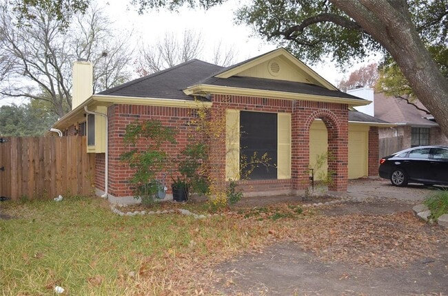 Photo - 1115 Faircrest Dr