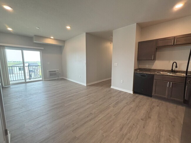 Photo - Parkside Luxury Apartments