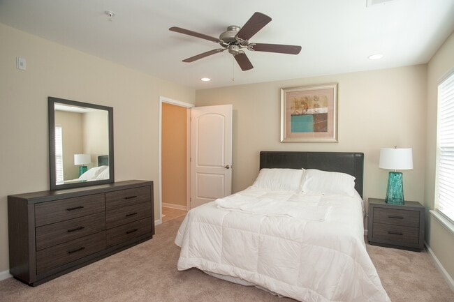 Photo - 3 Bedroom Flat Available at the Woodlands - REDUCED DEPOSIT Unit #102