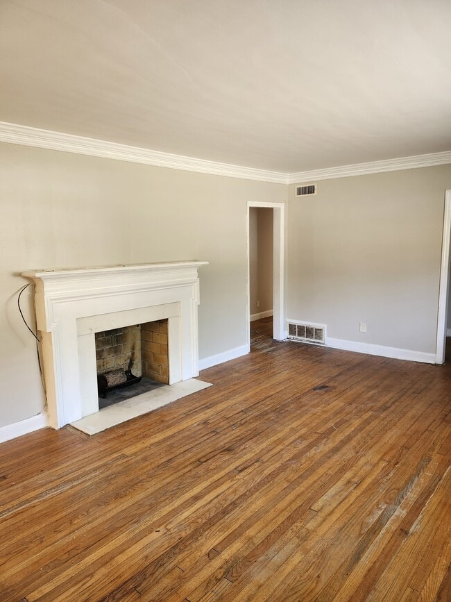 Photo - 3433 Gilmer Ave