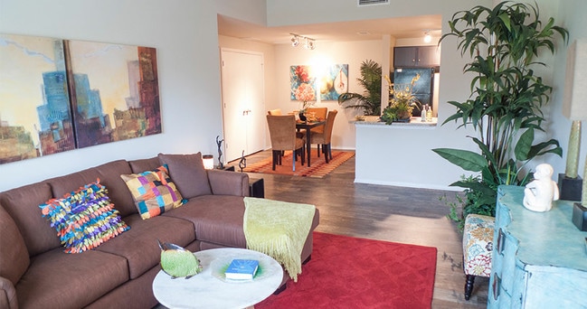 RDC-Model-Living-Room-2---119 - Copy - Copy.jpg - Republic Deer Creek Apartments