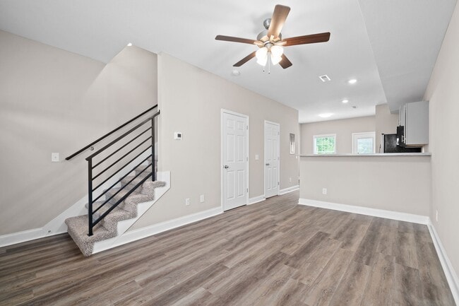 Photo - 1167 Meadowhill Ln