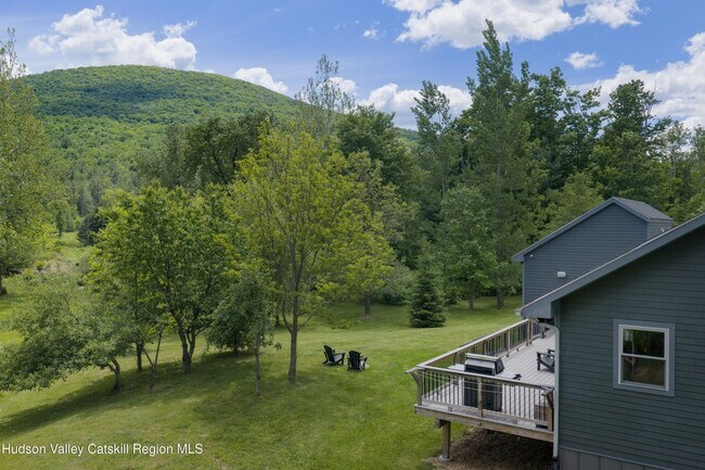 Photo - 4599 NY-212