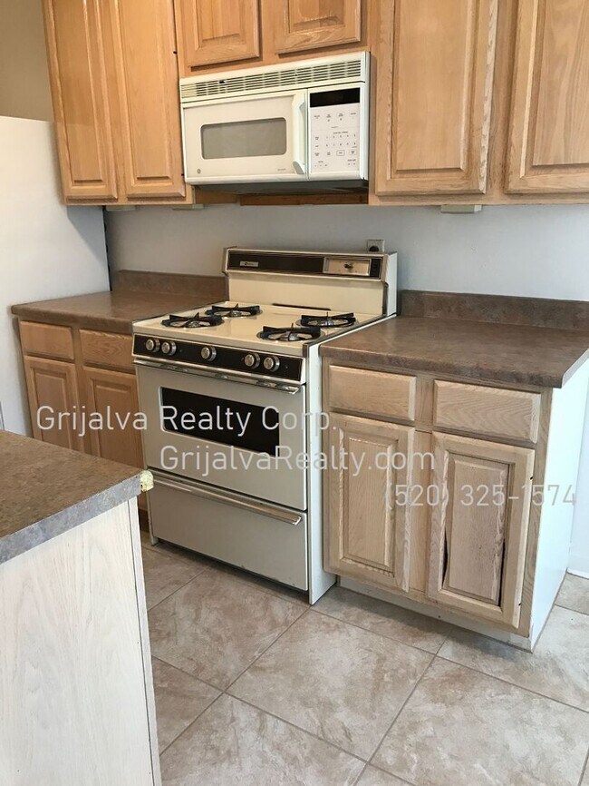 Photo - 1339 N Howard Blvd Unit 1339