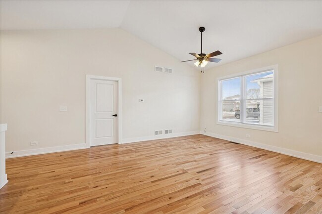 Photo - 935 Partridge Cir