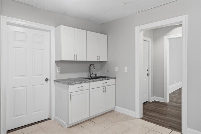 Photo - 293 Clemente St Unit 2L