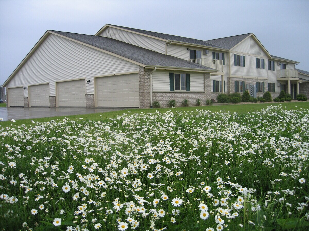 $905 - $1,010 - 225 Park Ln Unidad 4