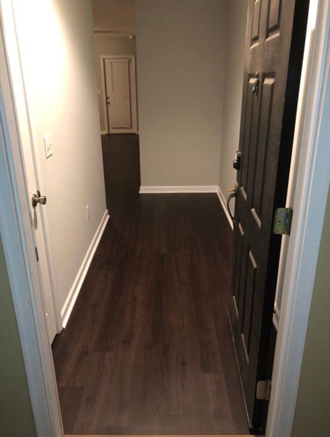 Building Photo - 1500 Calming Water Dr Unit 5204