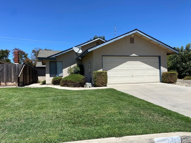 Building Photo - 1348 E Ferguson Ct