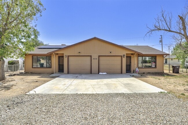 Building Photo - 3279 N Corrine Dr Unit A
