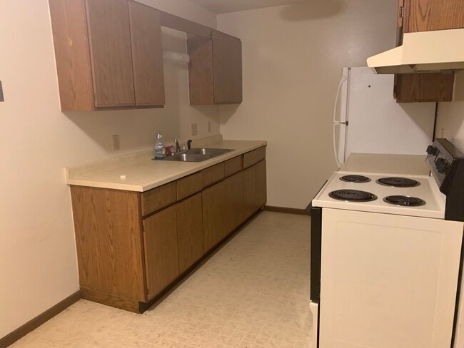 1118 Dutchman Ct