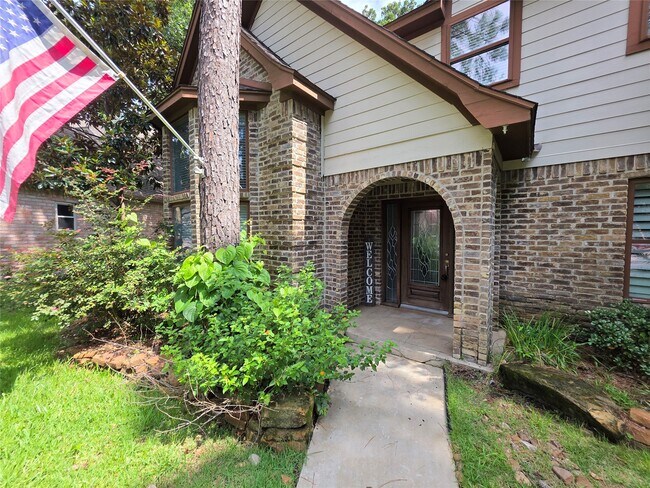 16806 Sandypine Cir