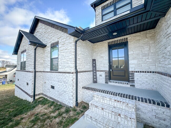 Photo - 46 Caden Ln