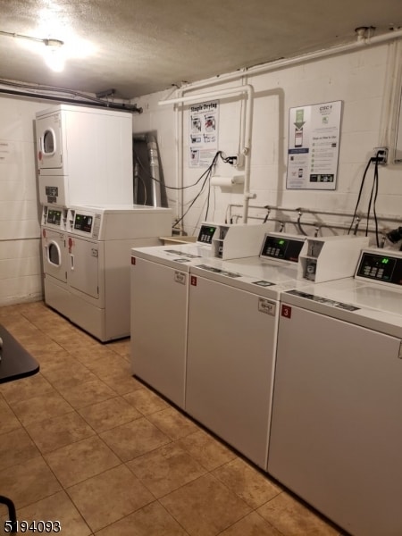 Common coin op laundry - 565 Grove St Unit D-8