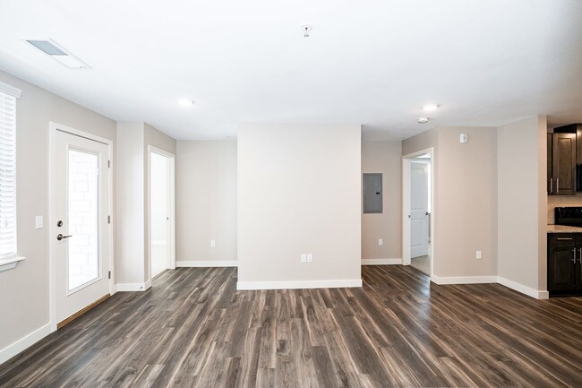 Centennial Park Apartments