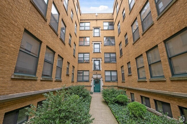 Building Photo - Beautiful 2 Bedroom in South Shore Rental