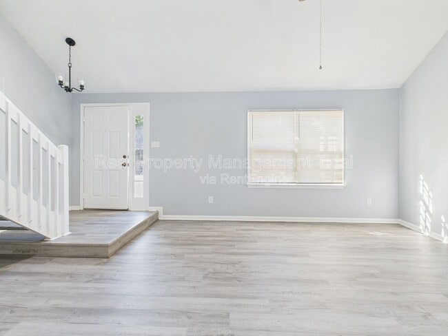 Photo - 121 Tidal Dr