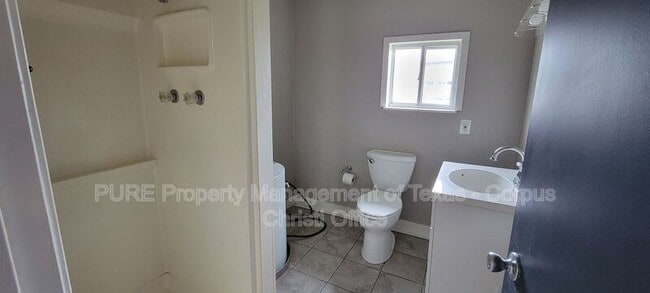Photo - 5002 Bevly Dr