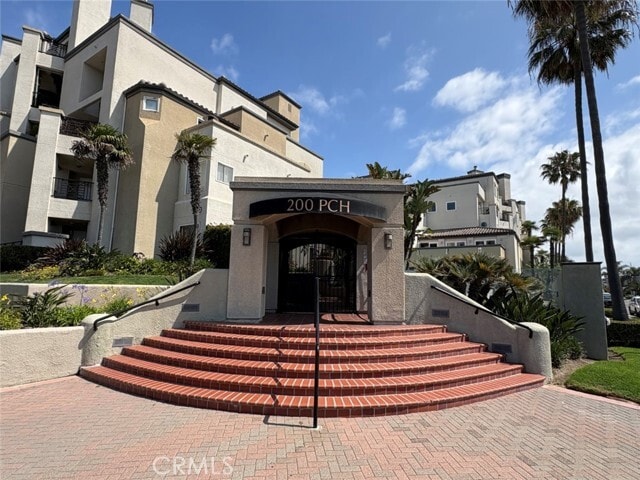 Building Photo - 200 Pacific Coast Hwy