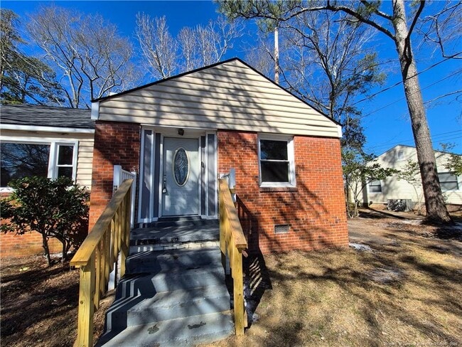 Photo - 113 N Wright St