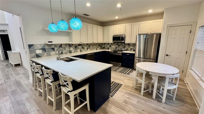 Photo - 6826 Sorrento St