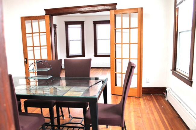 Photo - 302 Wilson St Apartment Unit 2