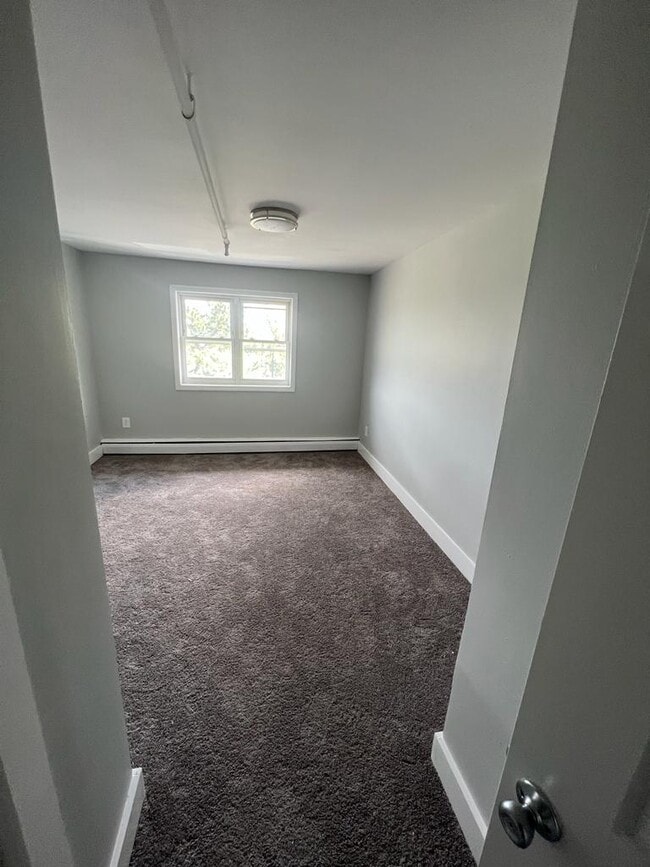 Beachway Apartments For Rent in Keansburg, NJ