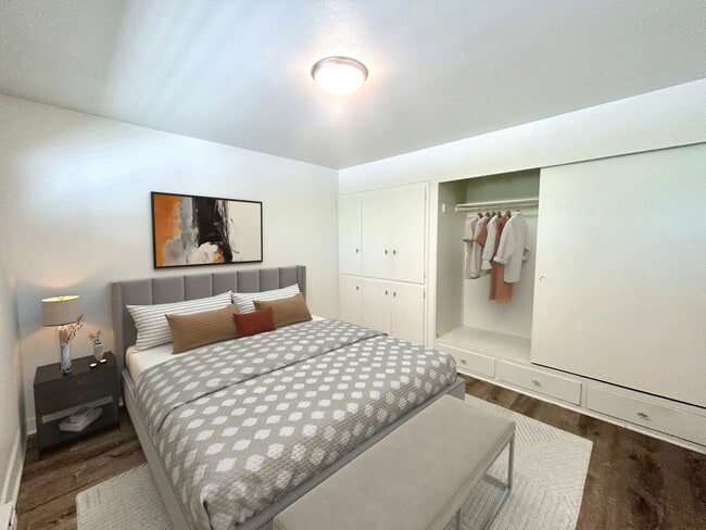 Photo - Village Vista Apartments