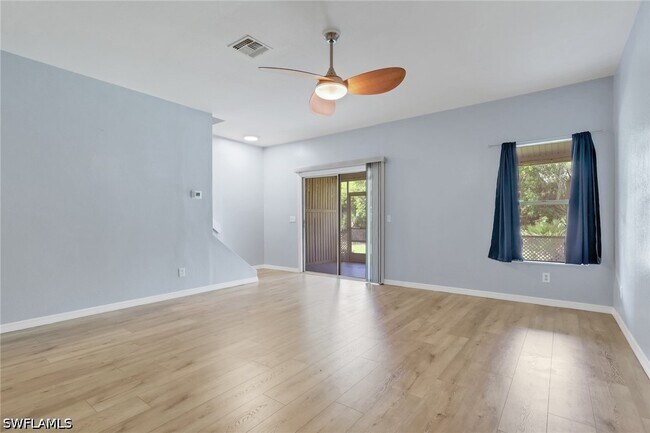 Photo - 6085 Lakefront Dr