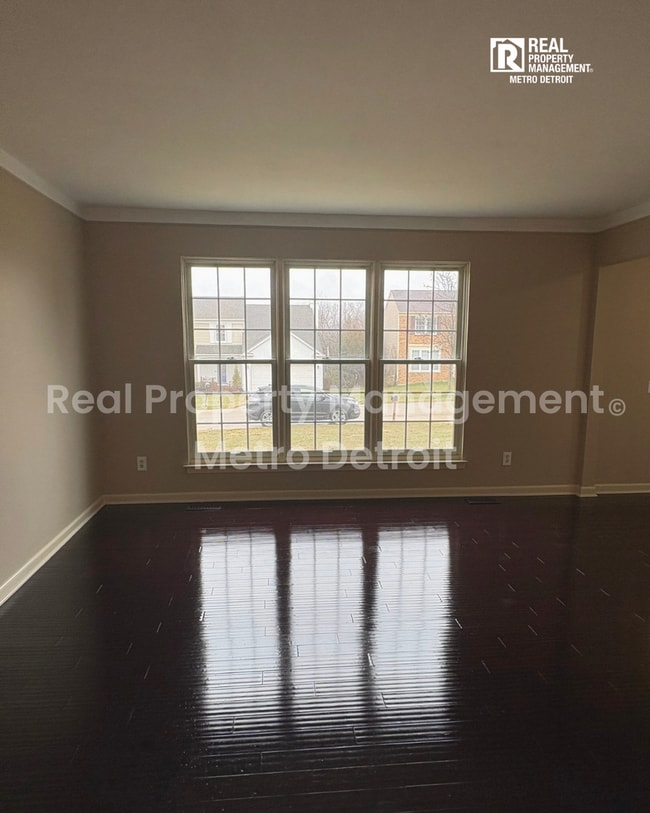 Photo - 172 Parsons Ln