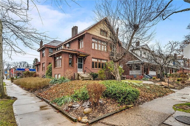 Building Photo - 1046 E End Ave Unit 1046