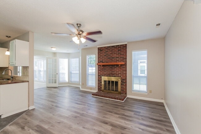 Photo - 13809 Walkers Creek Dr