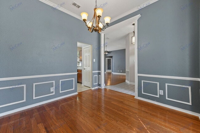 Photo - 8041 Flagstone St