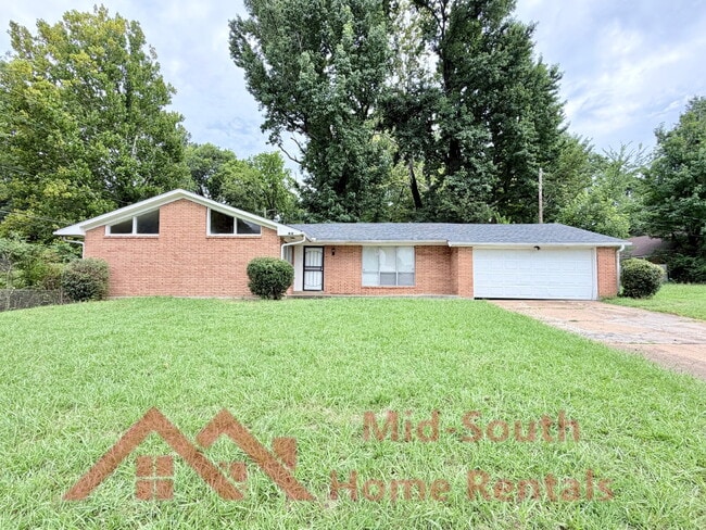 Photo - 480 Whiteville Ave