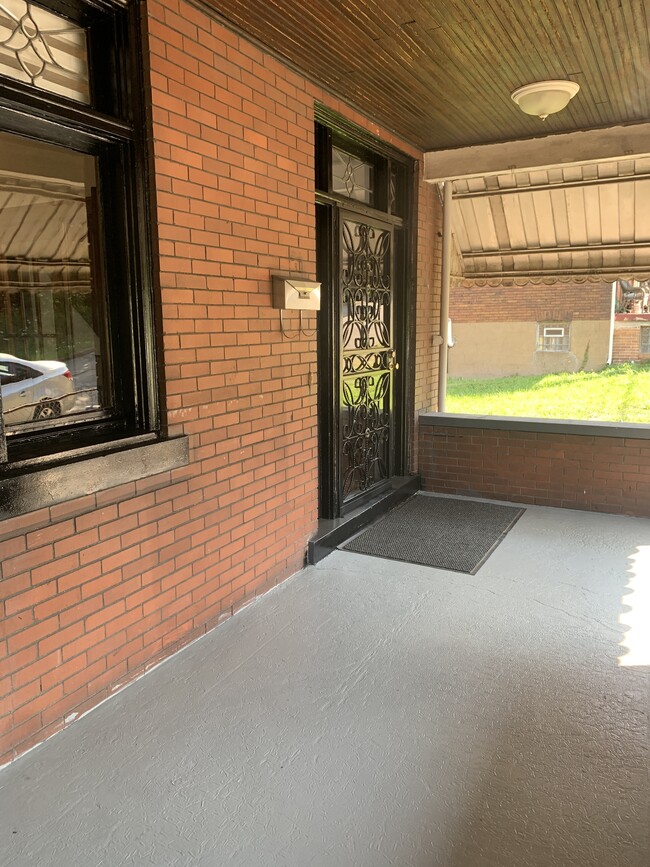 Photo - 511 Ann St