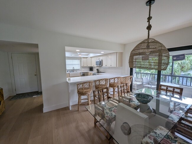 Photo - 404 Clubhouse Cir