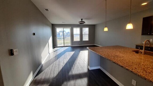 107 Westbourne Wy