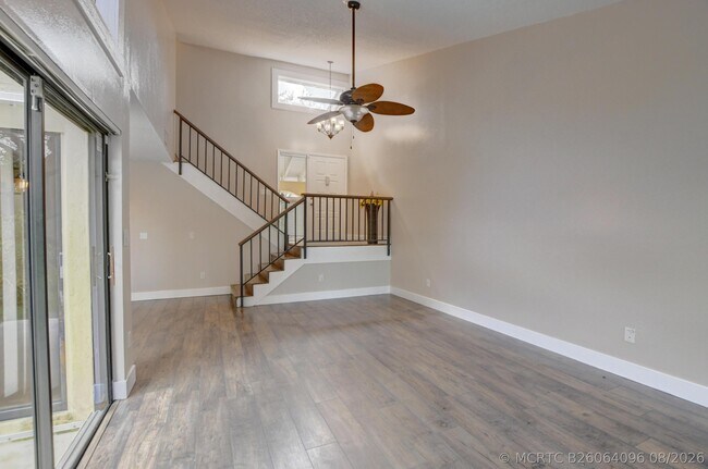 Photo - 6165 Belleza Ln