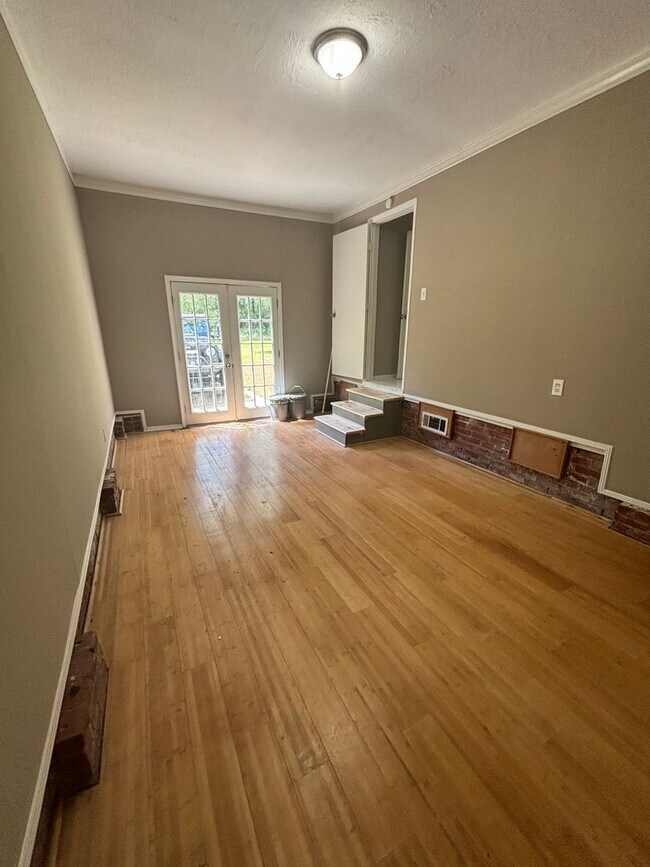 Photo - 3/2 in 39211 Back on the Market!  Availabl...