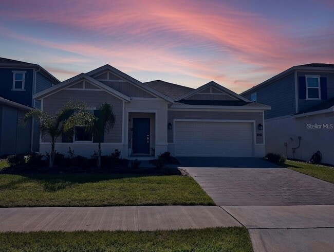 Building Photo - 3024 Armstrong Ave