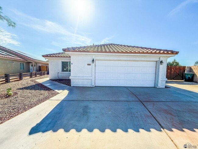 Photo - 2695 S Mimosa Ave