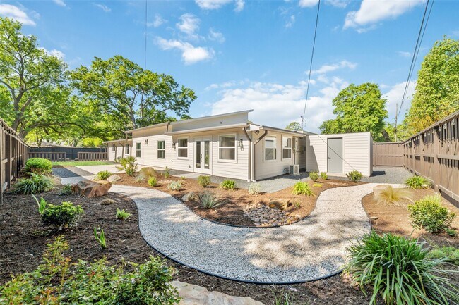 9400 Spring Branch Dr