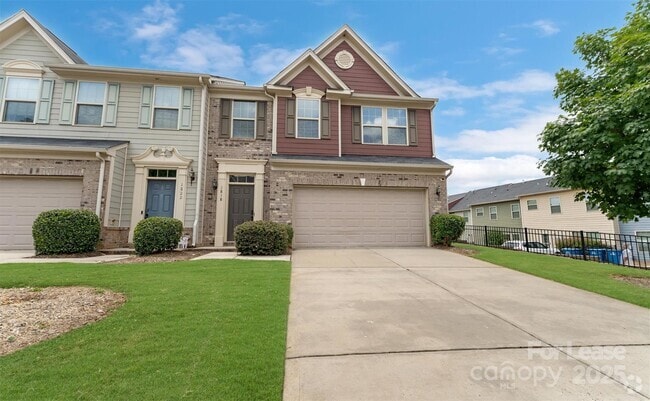 Building Photo - 1818 Fleetwood Dr Rental